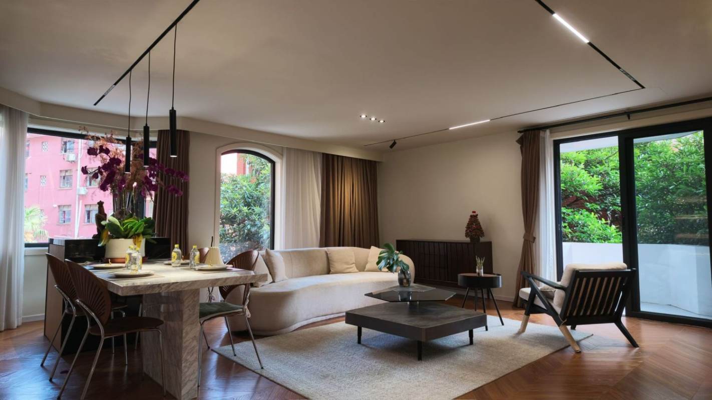 Housing image — Living Room