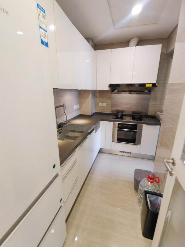 Housing image — Kitchen