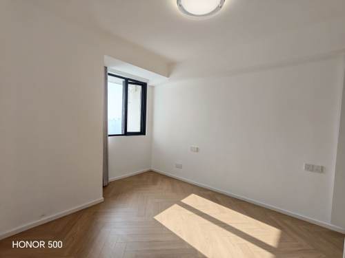 Housing image — Bedroom