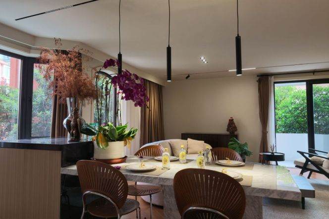 3BR Apartment in Old Xuhui with Green View (L9/L12)