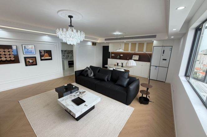 High-Floor Spacious 2BR Apartment (L4/L7/L12)