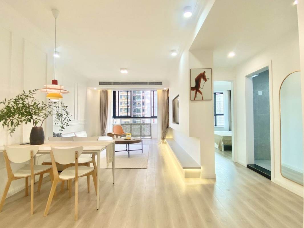 Housing image — Living Room