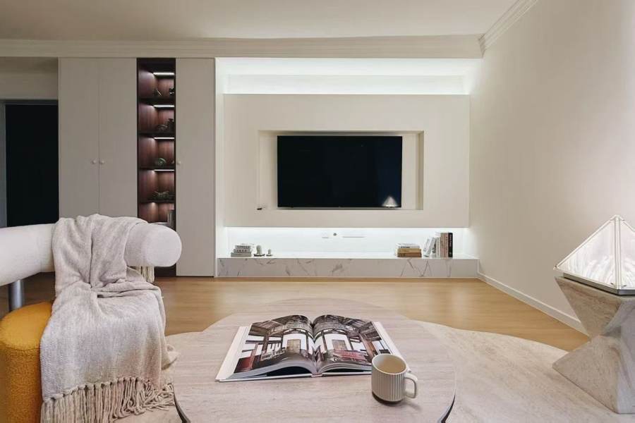 Housing image — Living Room