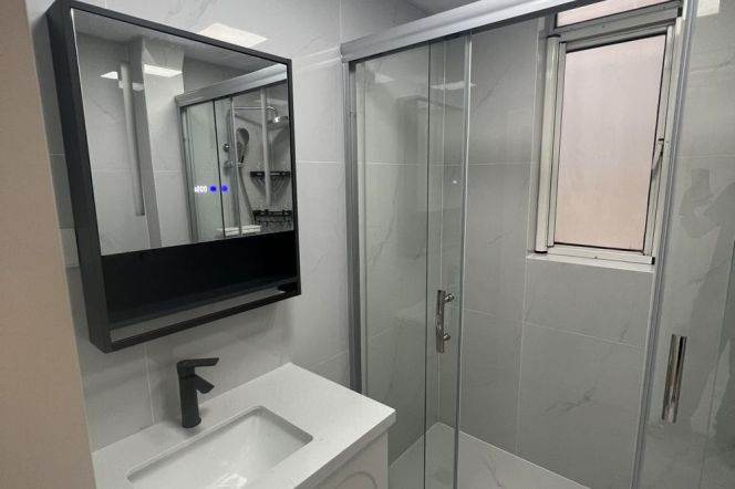 1BR Apartment near Caoyang Road Metro