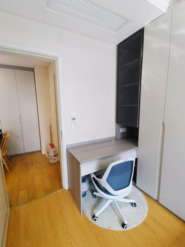 Housing image — Bedroom