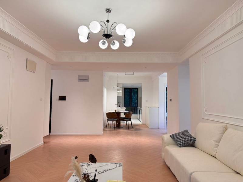 Housing image — Living Room