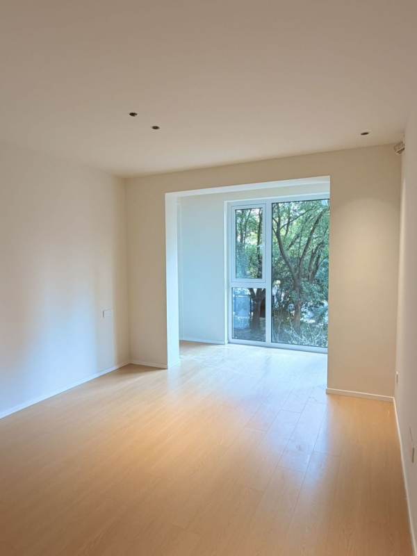 Housing image — Bedroom
