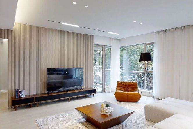 4BR Apartment in Laoximen (L8/L10/L13)