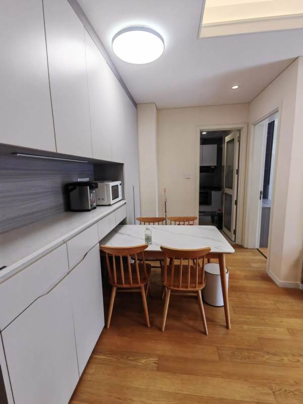 Housing image — Dining Area