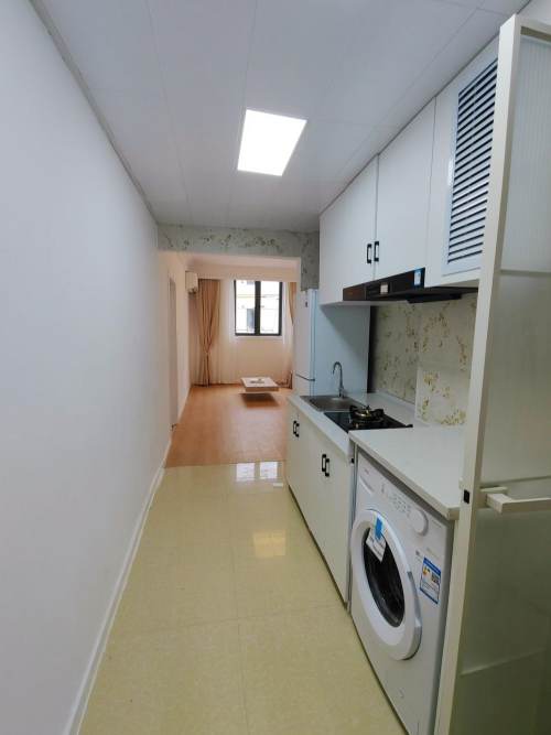 Housing image — Kitchen