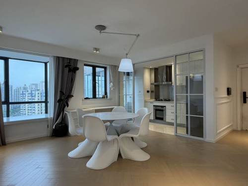 Housing image — Living Room