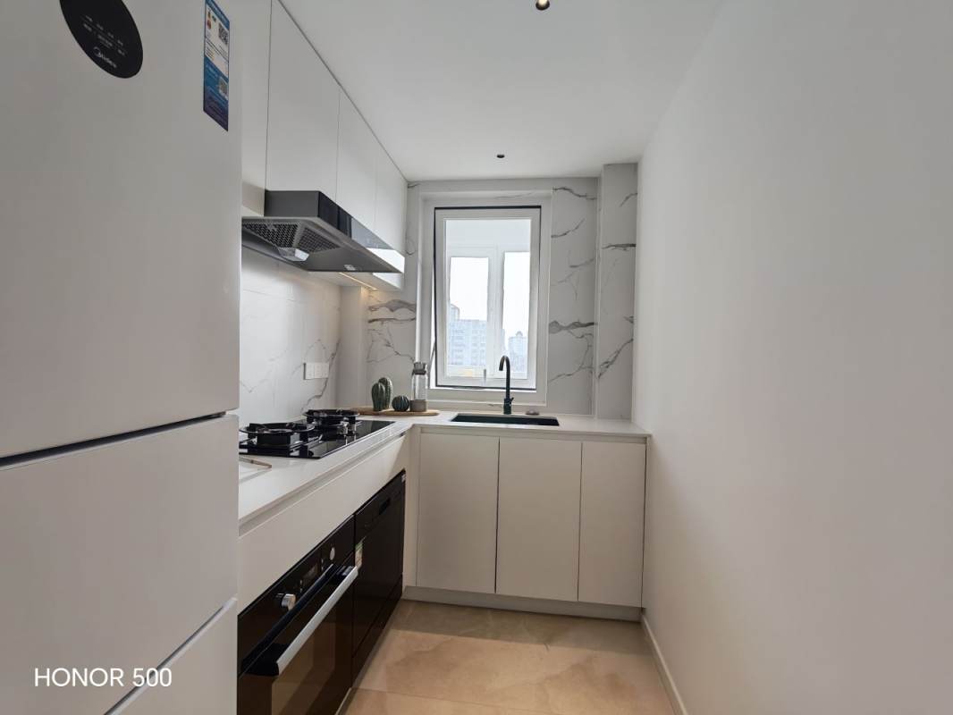 Housing image — Kitchen