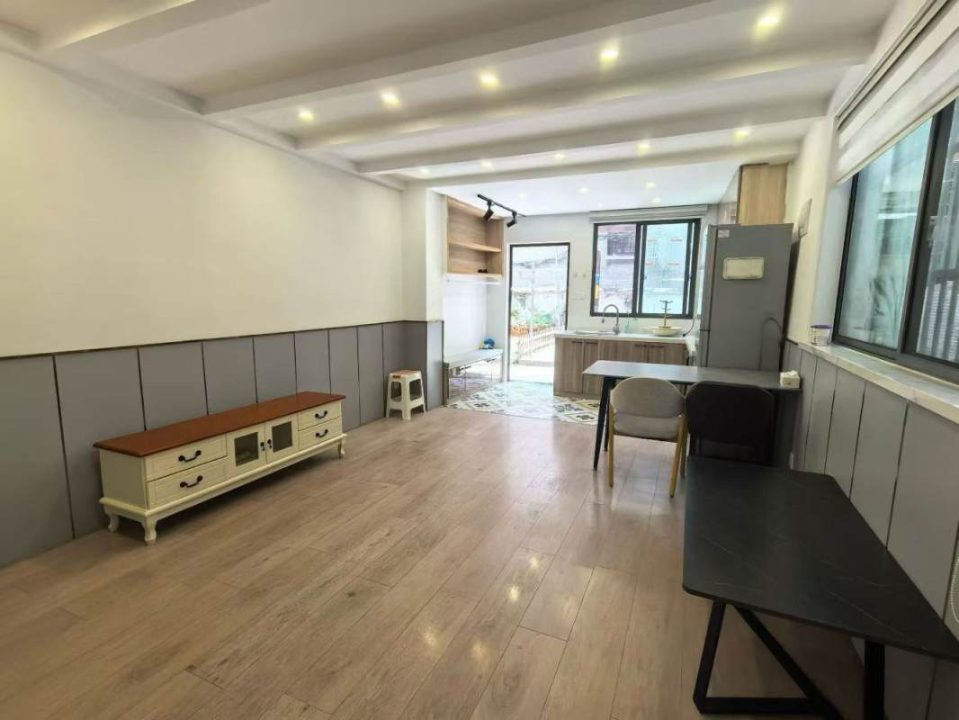 Housing image — Living Room