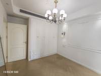 Housing image — Bedroom