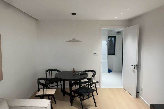1BR Apartment near Caobao Rd Metro (L1/L3/L12)