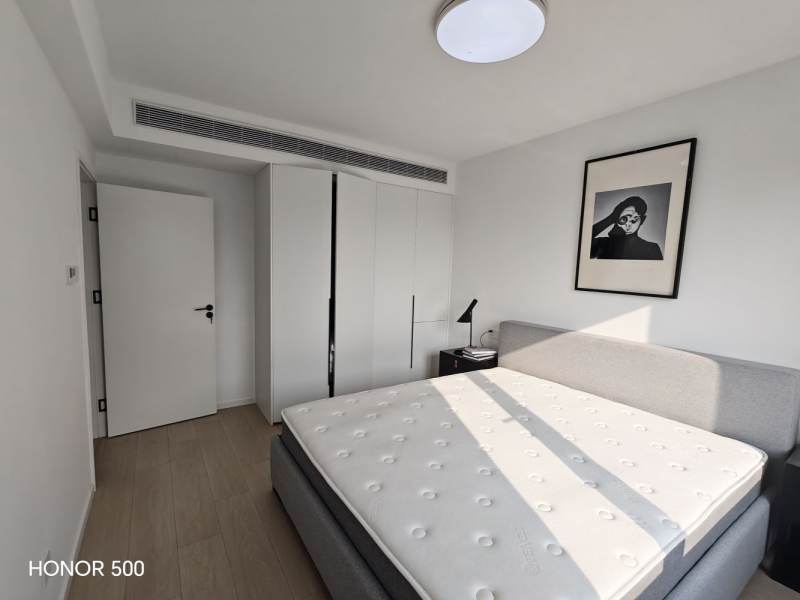 Housing image — Bedroom