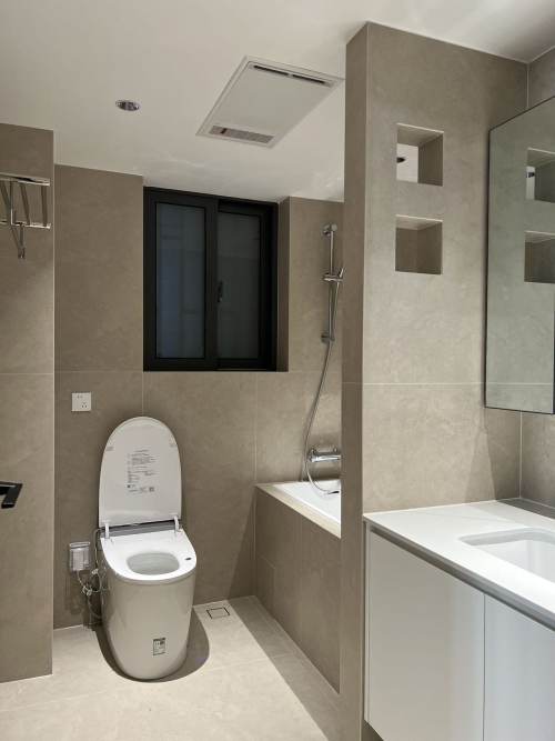 Housing image — Bathroom