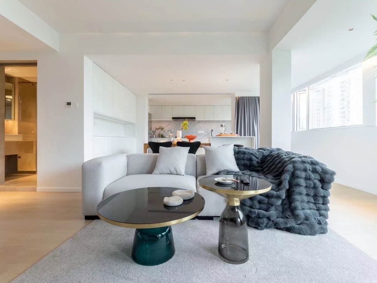 Housing image — Living Room