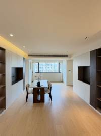 Housing image — Dining Area