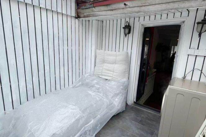 2BR Lane House in Old Xuhui with Terrace