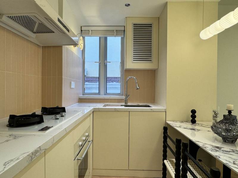 Housing image — Kitchen