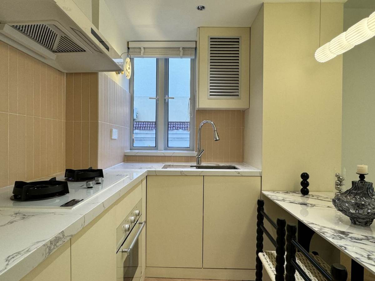 Housing image — Kitchen
