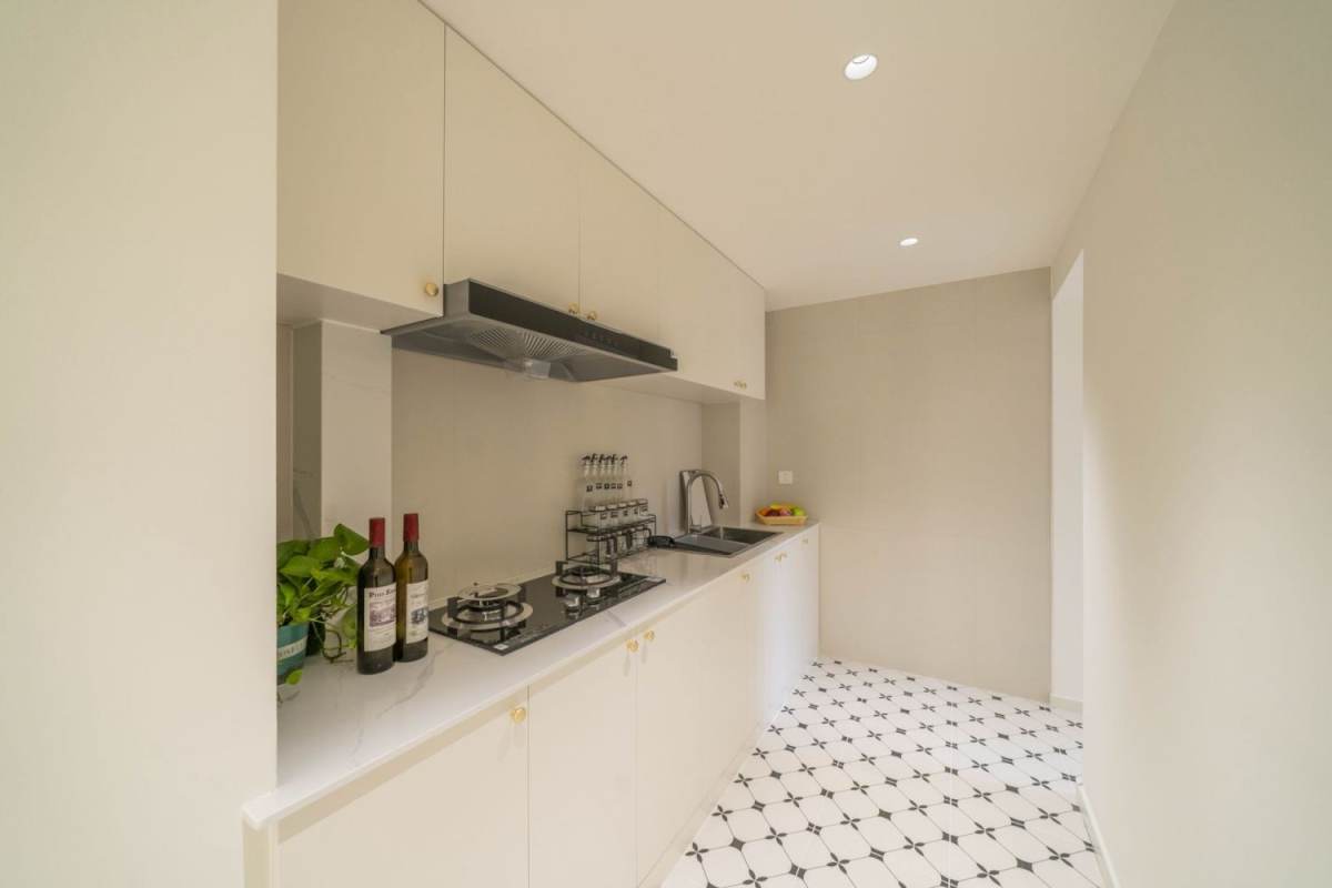 Housing image — Kitchen