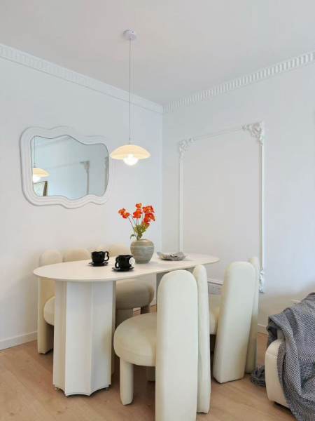 Housing image — Dining Area