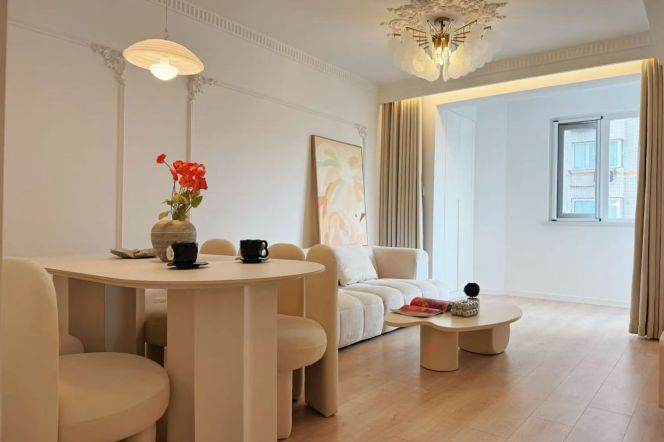 Spacious 1BR Apartment (L1/L13/L14)