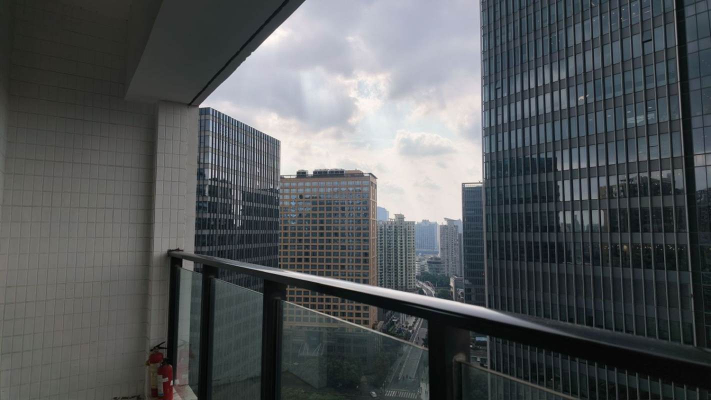 Housing image — Balcony