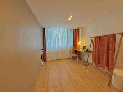 Housing image — Living Room