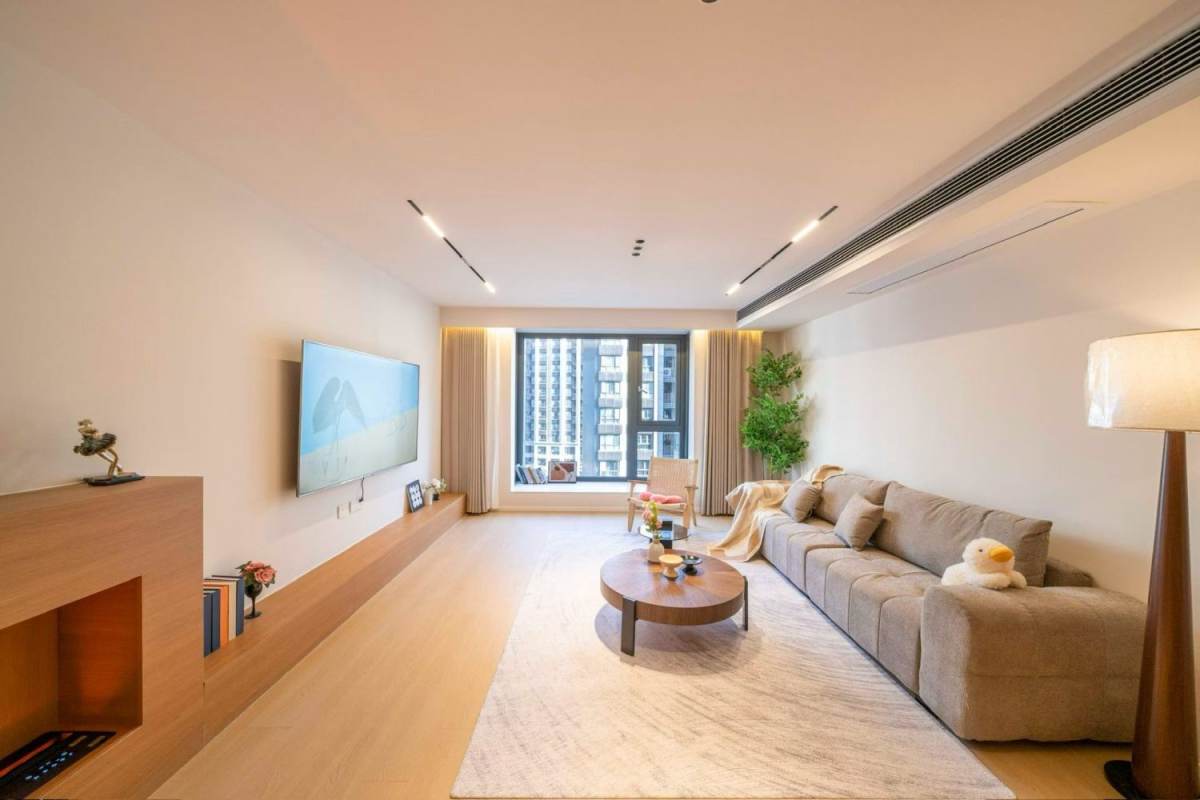 Housing image — Living Room