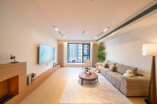 Housing image — Living Room