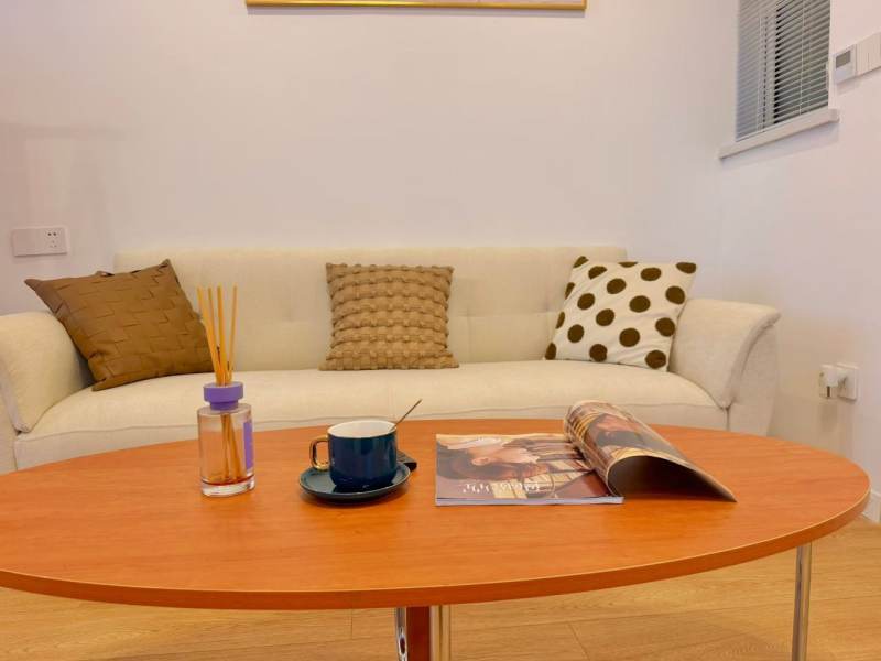Housing image — Living Room