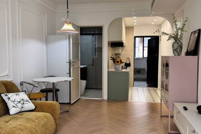 1BR Lane House near Zhenping Rd Metro (L3/L4/L7)