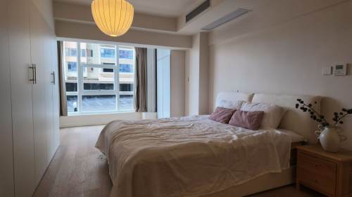 Housing image — Bedroom