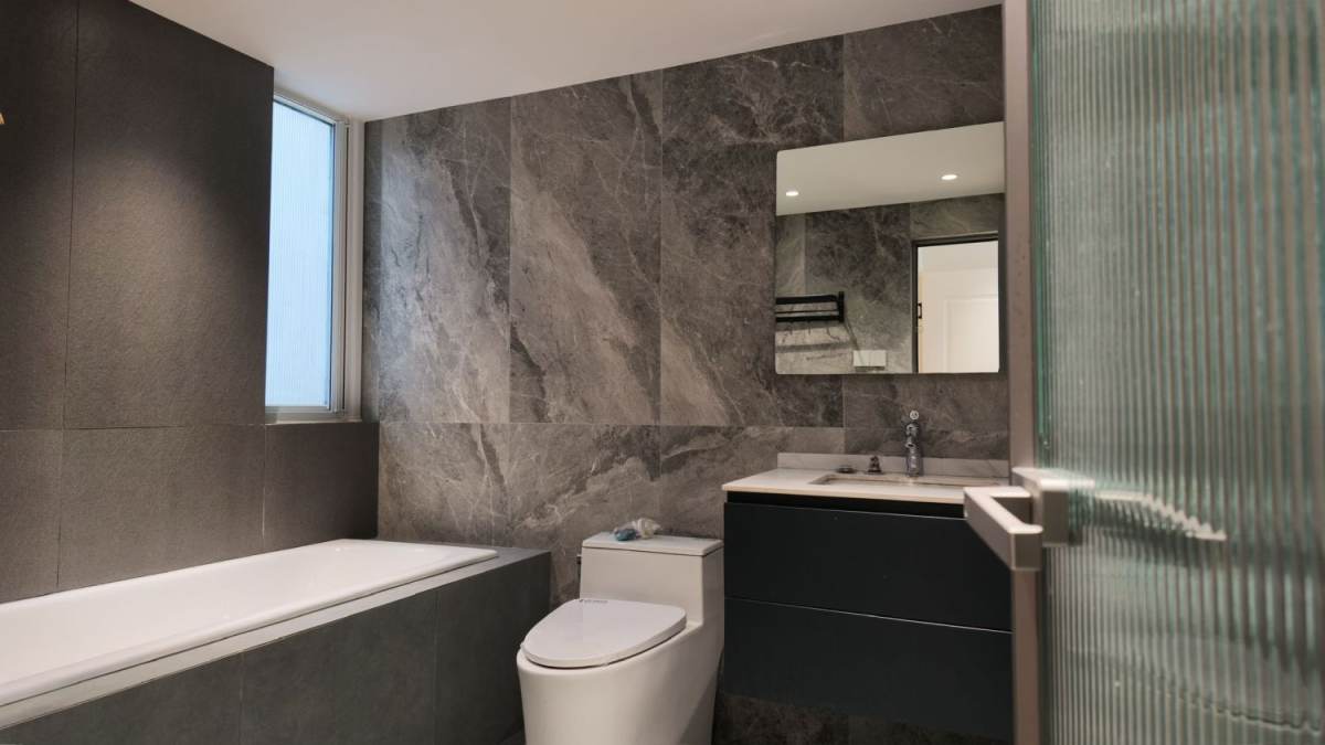 Housing image — Bathroom