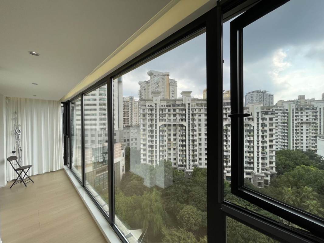 Housing image — Living Room
