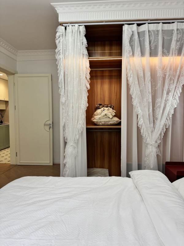 Housing image — Bedroom