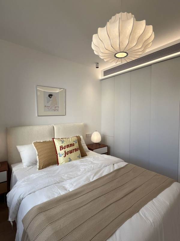 Housing image — Bedroom