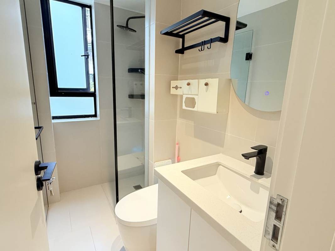 Housing image — Bathroom
