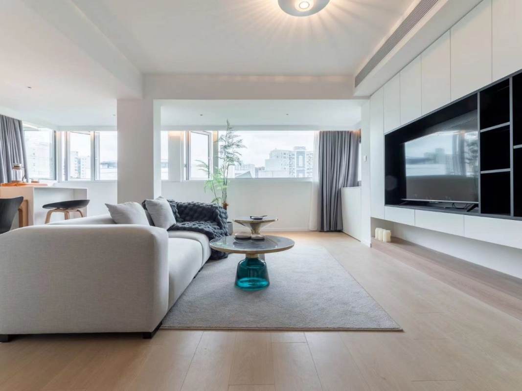 Housing image — Living Room