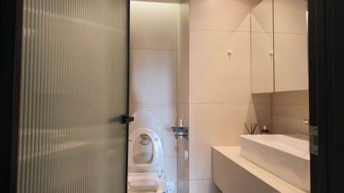 Housing image — Bathroom