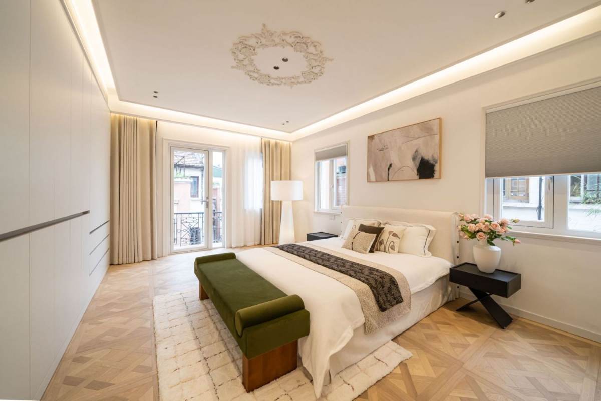 Housing image — Bedroom