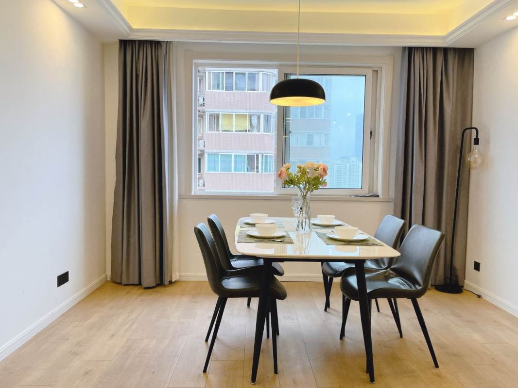 Housing image — Dining Area