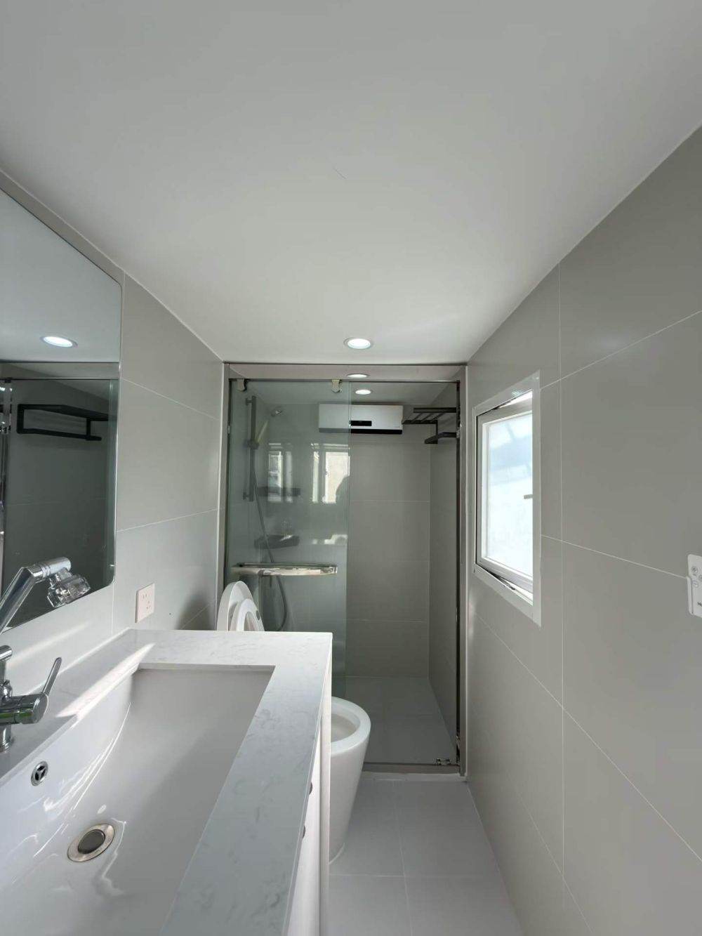 Housing image — Bathroom