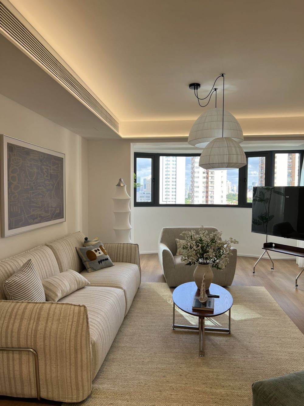Housing image — Living Room