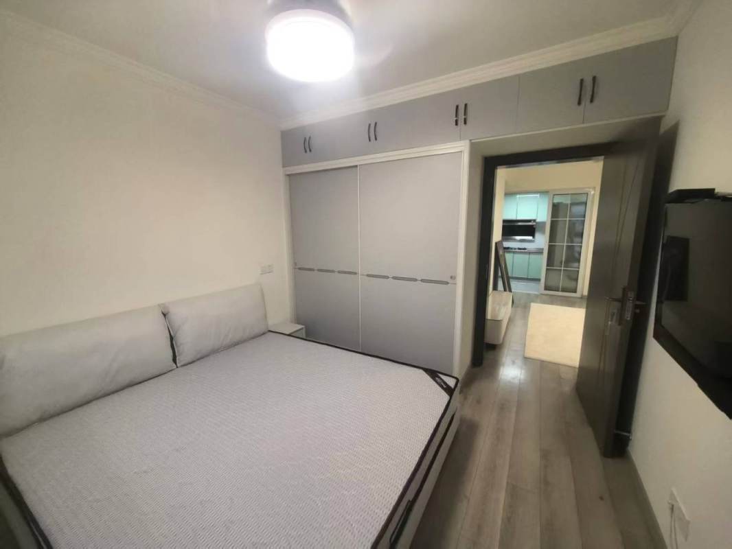 Housing image — Bedroom