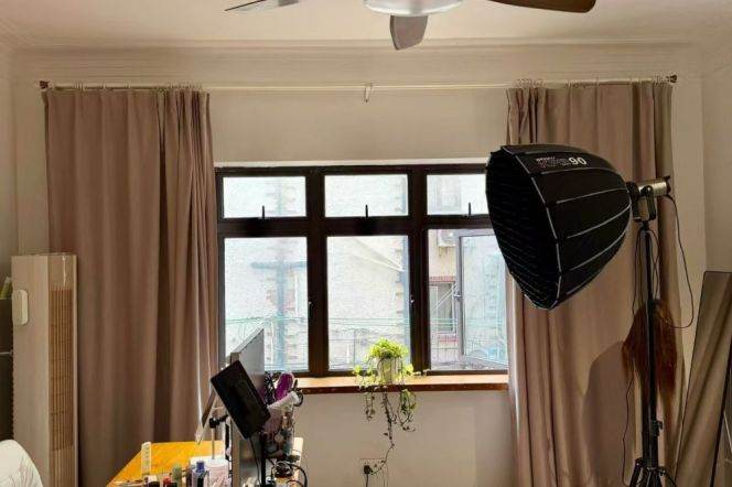 1BR Lane House near Jing'an Temple with Terrace (L2/L7/L14)