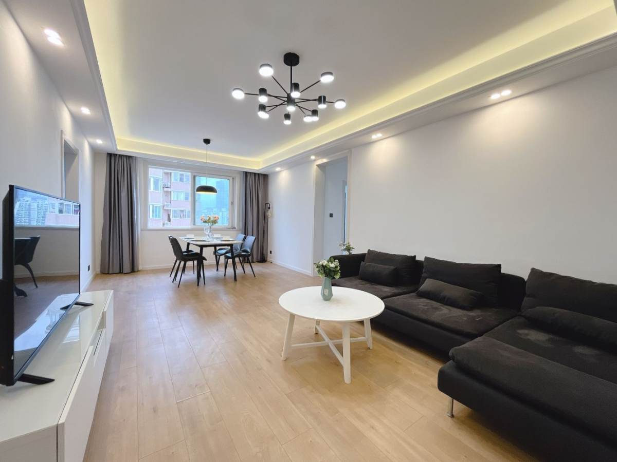 Housing image — Living Room